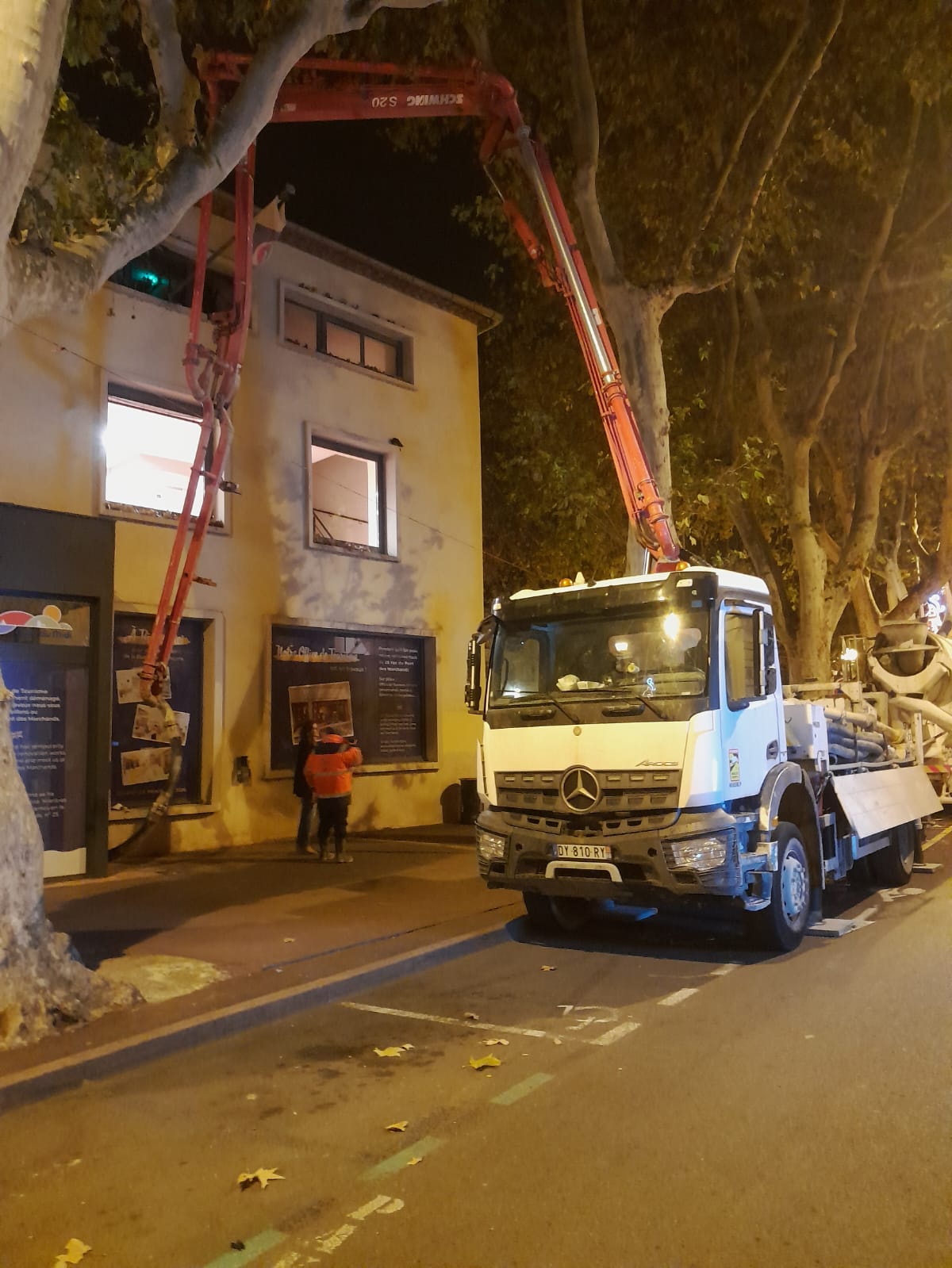 Création d’un plancher intérieur en structure métallique de type bac collaborant et béton armé à l’office de tourisme de Narbonne